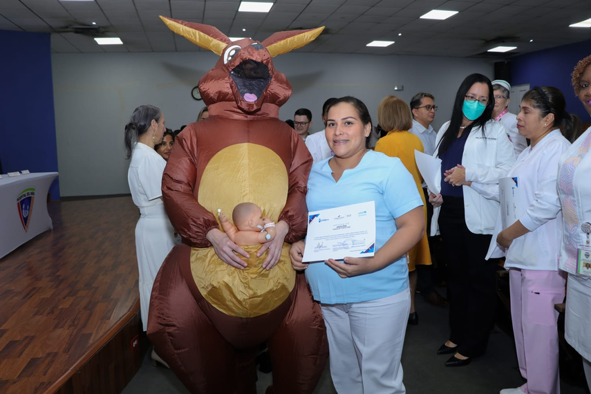 MINSA abre el Programa Nacional Familia Canguro