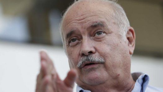 Bernal supera las 18 mil firmas necesarias para la libre postulación presidencial