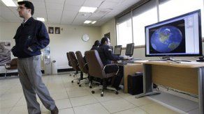 Irán permite a la prensa internacional visitar su centro espacial