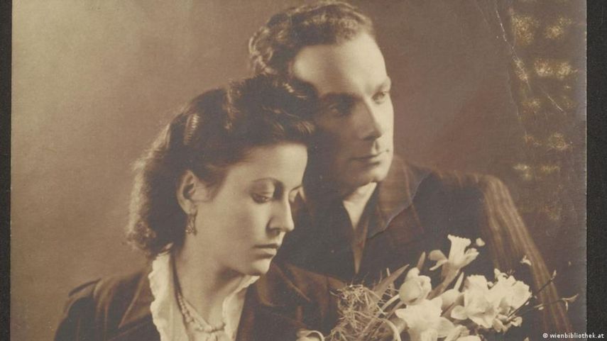 Viena expone los archivos del único matrimonio de Auschwitz