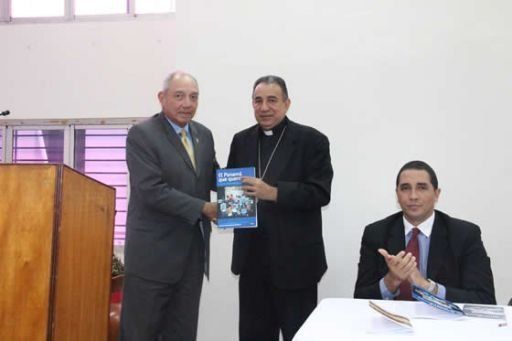 Monseñor Ulloa: la política es responsanbilidad de ambas partes