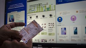 No hay cifras oficiales sobre las remesas en Cuba, pero según Havana Consulting Group, con sede en Miami, en 2019 los envíos de dinero sumaron unos 3.700 millones de dólares más un volumen similar en mercancía.