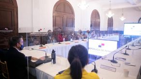 Instlación de la mesa de diálogo entre transportistas, usuarios y Gobierno el 28 de diciembre del 2021.