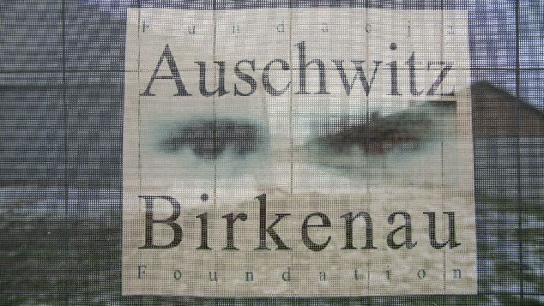Polonia publica en internet los nombres de 10.000 guardias y SS de Auschwitz
