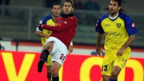 Roma vence 1-0 al colista Chievo