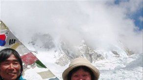 Japonesa de 73 años escala el Everest