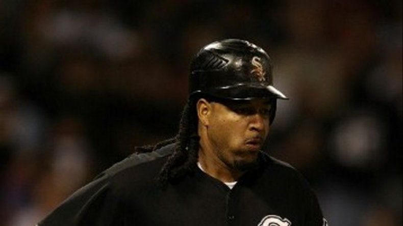 Manny Ramírez pega de cuadrangular en su primer turno de la temporada