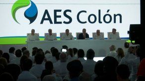 Cortizo asegura que la nueva Terminal de GNL reducirá los precios de la energía para los usuarios