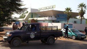 Más de 400 personas en vigilancia sanitaria por ébola en Malí