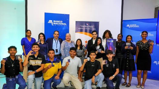 MIDES moderniza programa Padrino Empresario. MIDES moderniza programa Padrino Empresario.