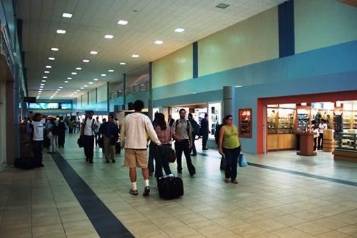 Implementarán programa Global Entry para viajeros de EEUU y Panamá