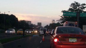 Una persona fallece tras ser atropellada en la Vía Transístimica