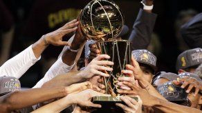 Final genera records en ventas al menudeo y en internet