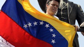 Libertad para Leopoldo López y revocatorio piden militantes de su partido