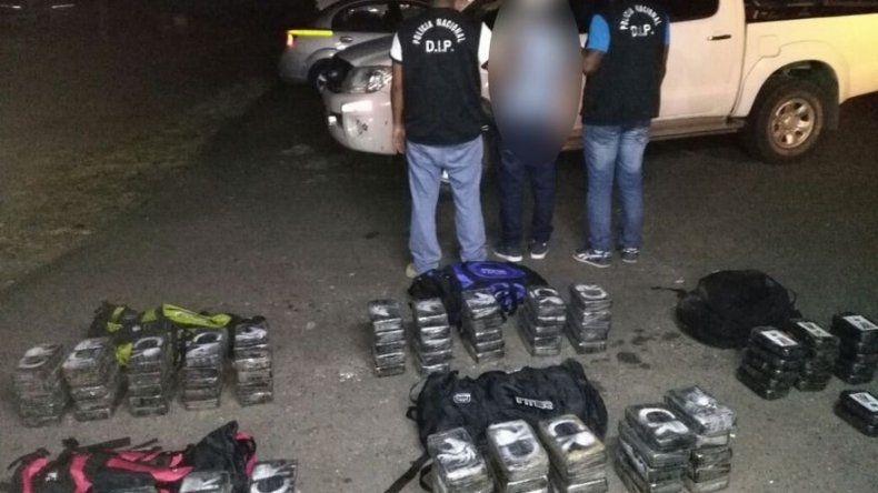 Decomisan 117 paquetes de posible sustancia ilícita y dinero en efectivo en Chepo