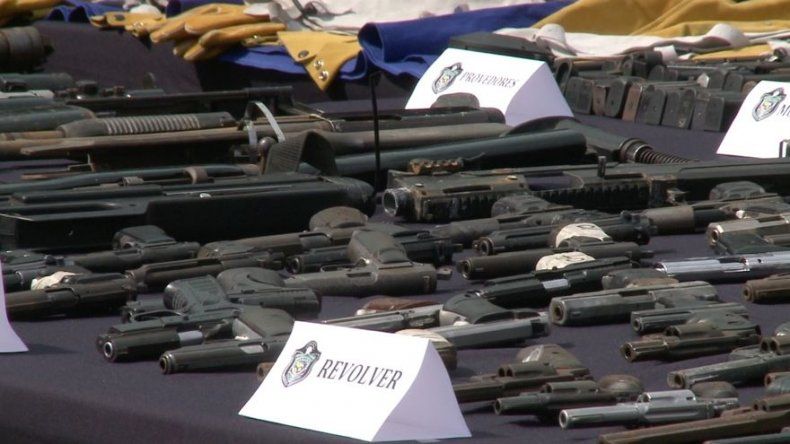 Minseg extiende por séptima ocasión la veda de importación de armas de fuego