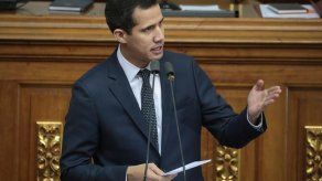 El equipo de Guaidó pide la inmediata liberación de Áñez