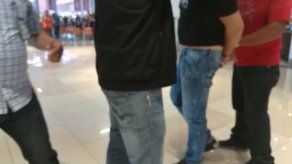 Dictan detención provisional para israelíes acusados de extorsión y otros delitos