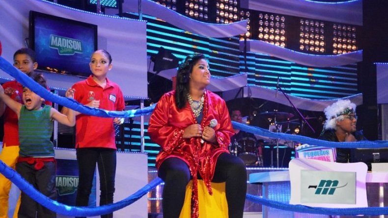 Botonera y reto de canto