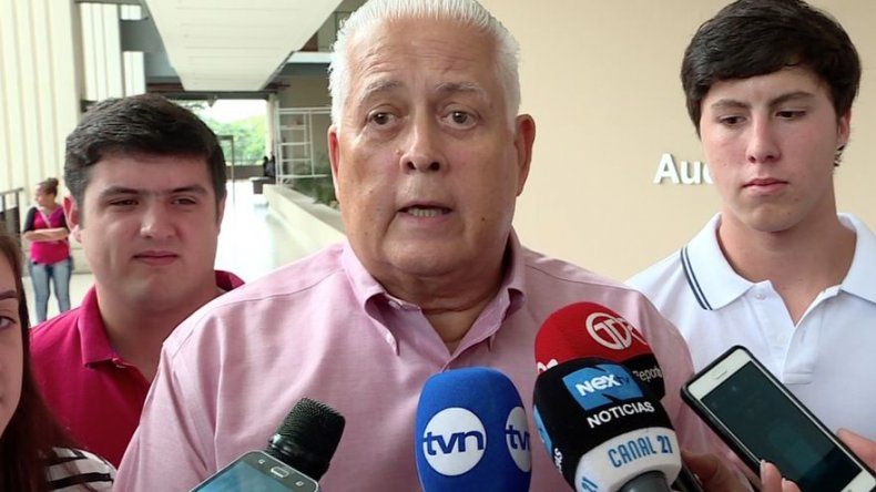 Nietos del expresidente Pérez Balladares se inscriben en el partido PRD