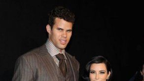 El anillo de bodas de Kim Kardashian se subasta por 749.000 dólares
