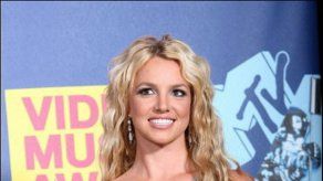 Juez ordena mantener bajo tutela a Britney Spears