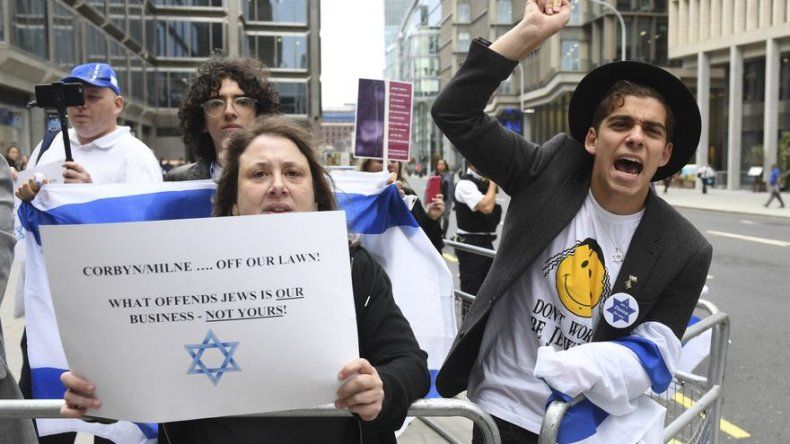 Laborismo británico intenta paliar crisis de antisemitismo