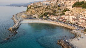 Italia recupera parte de su turismo y atrae a famosos como Clooney o Jolie