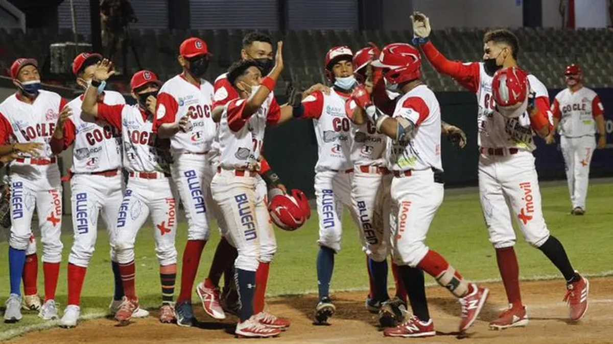 Béisbol Juvenil 2023 Coclé y Panamá Oeste disputarán serie final