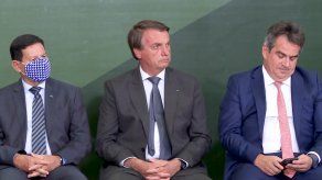 Comisión del Senado de Brasil apoya inculpación de Bolsonaro por la pandemia