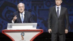 Blatter a Putin: Decimos sí a Rusia