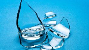 Niña de 14 años corta garganta de novia de su hermano