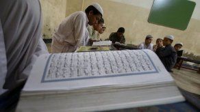 Profesor turco genera revuelo al calificar de animal a quien no reza