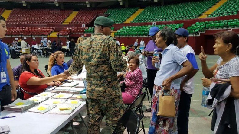 Continúa la entrega masiva de los Cepadem a jubilados que cobran por cheque y ACH este viernes