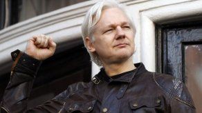 Ecuador: si Assange no acata normas