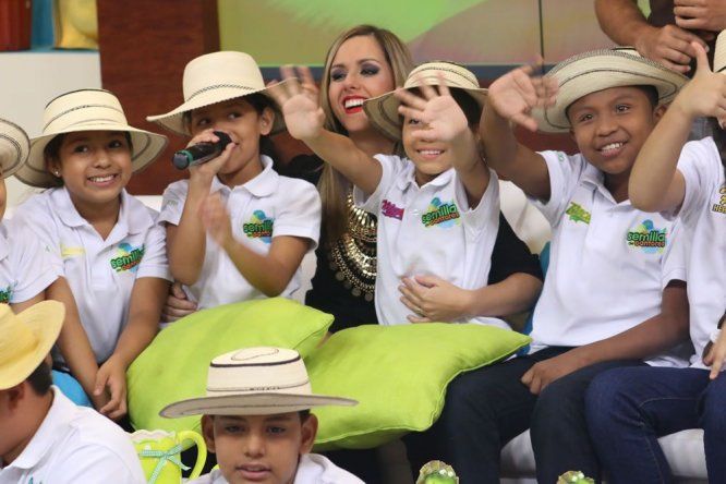 Promocionando Semilla de Cantores 2015