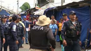 Metro de Panamá desaloja puestos de buhonería en la estación Pan de Azúcar.