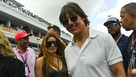Shakira y Tom Cruise a su llegada al GP de Miami. Shakira y Tom Cruise a su llegada al GP de Miami.