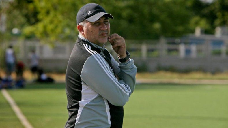Alianza anuncia a DT colombiano para el Clausura