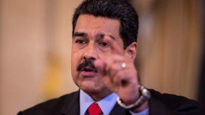 Maduro convoca ejercicios militares para demostrar independencia del país