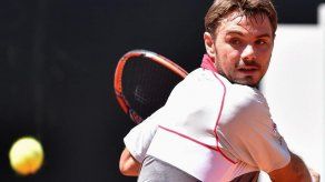 El suizo Wawrinka elimina al argentino Mónaco en segunda ronda de Roma