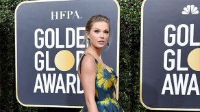 Taylor Swift vuelve a sorprender a un fan con regalos personalizados