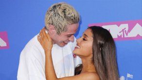 La ex de Pete Davidson se puso a gritar cuando descubrió que él estaba saliendo con Ariana Grande