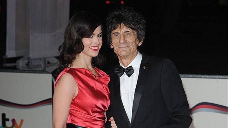 Mujer de Ronnie Wood abandona la gira latinoamericana de los Rolling Stones