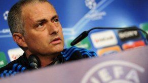 El Real Madrid ya piensa en el clásico y Mourinho
