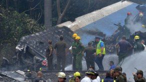 Cubana superviviente de accidente aéreo en La Habana mejora progresivamente