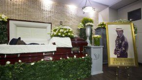 Velan los restos de Joseíto Mateo