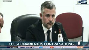 Diputado Robinson cuestiona gestión del ministro Sabonge