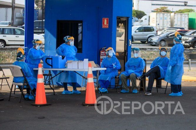 Centros de hisopado, primer frente para controlar el coronavirus en Panamá