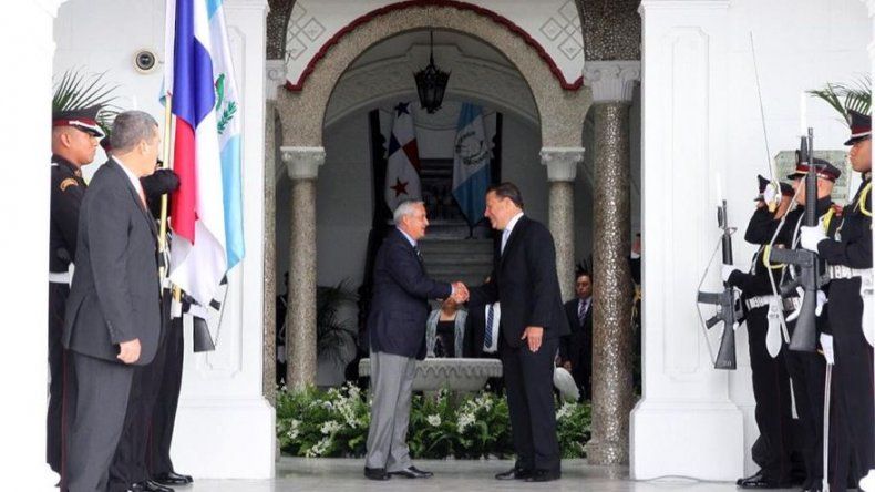 Presidente de Guatemala visita Panamá